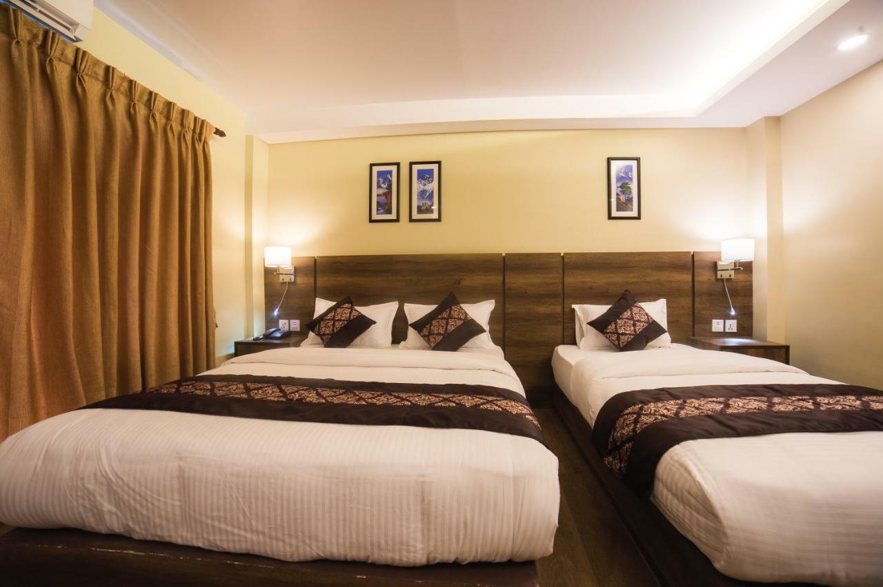 Ganapati Airport Hotel Kathmandu Exterior photo